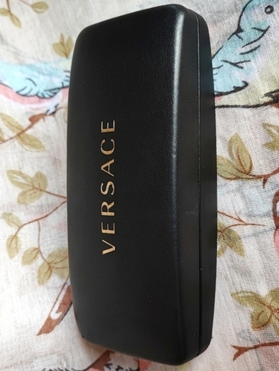 Versace Accessories - VERSACE Large Oversized Black Eyeglass Sunglasses Case & Cleaning Cloth *FLAW*